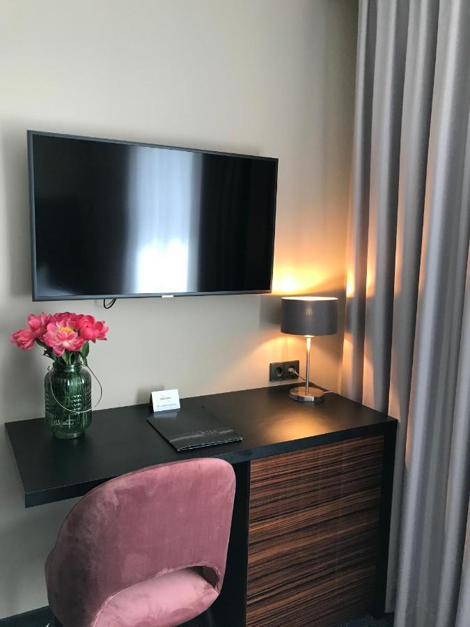 Ross Hotel シュトゥットガルト エクステリア 写真