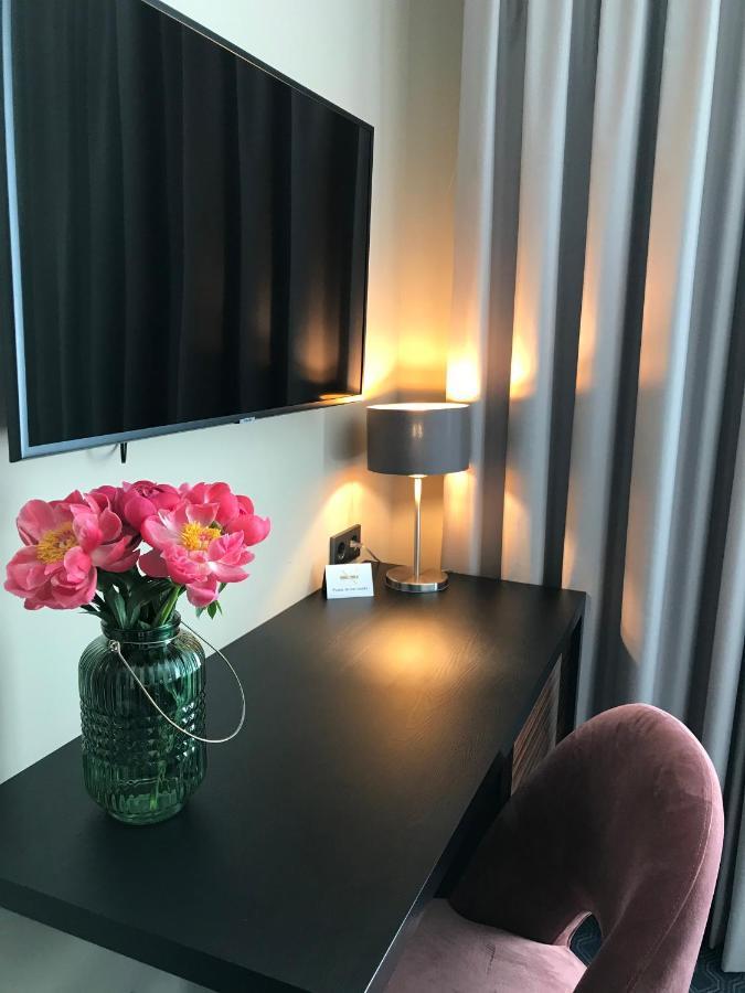 Ross Hotel シュトゥットガルト エクステリア 写真